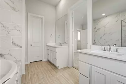 12222 Hudson Drive, Mont Belvieu, TX 77523 - Photo 17