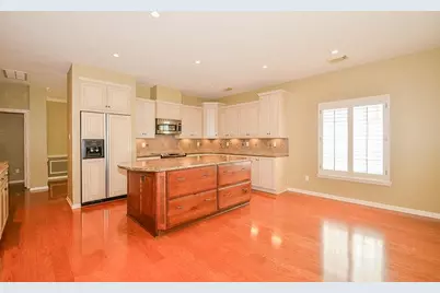 46 Grants Lake Circle, Sugar Land, TX 77479 - Photo 11