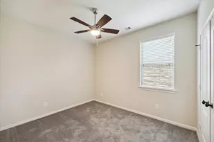 208 Morgan Isle Ln, Dickinson, TX 77539 - Photo 7