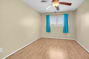3220 69th St, Galveston, TX 77551 - Photo 17