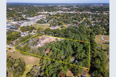 225 Foster Street, Alvin, TX 77511 - Photo 3