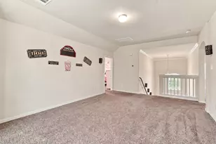 22754 Highland Bluff Ln, Spring, TX 77373 - Photo 17