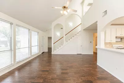 910 Presley Way, Sugar Land, TX 77479 - Photo 15