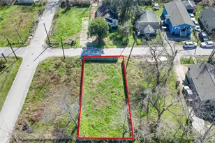 3213 Delia St, Houston, TX 77026 - Photo 9