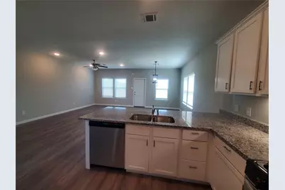 1176 Road 5102, Cleveland, TX 77327 - Photo 5