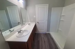 1176 Rd 5102, Cleveland, TX 77327 - Photo 17