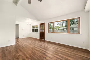 806 S Hyannis Port St, Crosby, TX 77532 - Photo 13