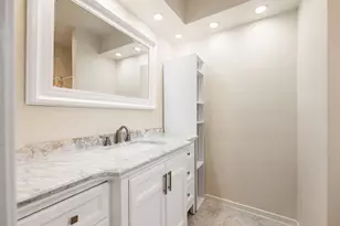 806 S Hyannis Port St, Crosby, TX 77532 - Photo 21