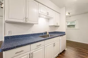 806 S Hyannis Port St, Crosby, TX 77532 - Photo 11