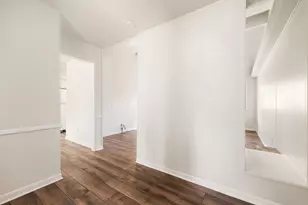 806 S Hyannis Port St, Crosby, TX 77532 - Photo 5