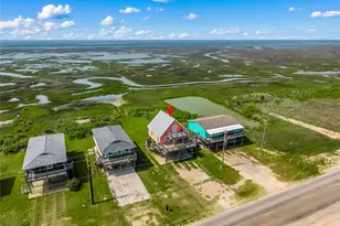 2815 Bluewater Hwy, Surfside Beach, TX 77541 - Photo 3