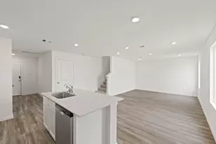 957 Sutherland Fls St, Conroe, TX 77303 - Photo 5