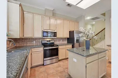 9670 Manion Court, Beaumont, TX 77706 - Photo 11