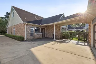 9670 Manion Ct, Beaumont, TX 77706 - Photo 29