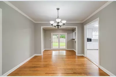 3626 Songwood Street, Houston, TX 77023 - Photo 11