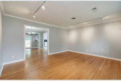 3626 Songwood Street, Houston, TX 77023 - Photo 7