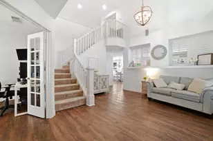 19 E New Avery Pl, The Woodlands, TX 77382 - Photo 7