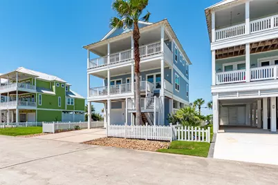 11706 Opihi, Galveston, TX 77554 - Photo 1