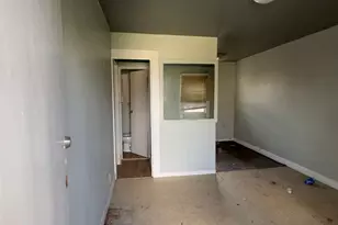 6201 St Augustine St, Houston, TX 77021 - Photo 9