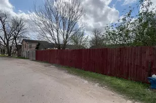 6201 St Augustine St, Houston, TX 77021 - Photo 23