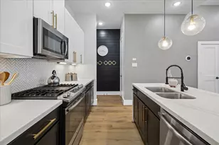 9010 Wellspring Dr, Houston, TX 77080 - Photo 7