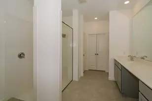 2513 Seneca Lk Dr, Texas City, TX 77568 - Photo 9