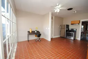 1110 Missouri St, Houston, TX 77006 - Photo 27