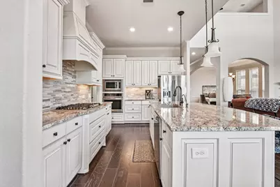 2341 Shallow Creek Lane, Friendswood, TX 77546 - Photo 11