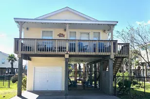 4034 Panola Dr, Galveston, TX 77554 - Photo 1