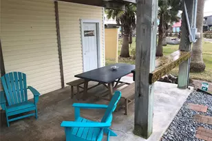 4034 Panola Dr, Galveston, TX 77554 - Photo 15