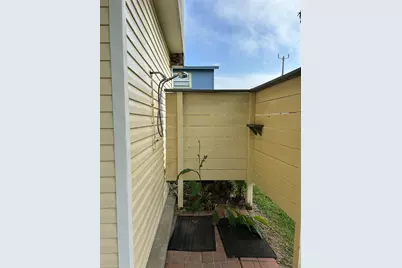 4034 Panola Drive, Galveston, TX 77554 - Photo 19