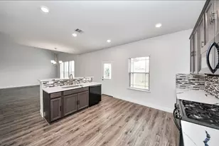 7638 Nevaeh Crest Path, Houston, TX 77016 - Photo 17