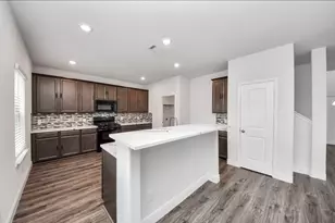 7638 Nevaeh Crest Path, Houston, TX 77016 - Photo 13