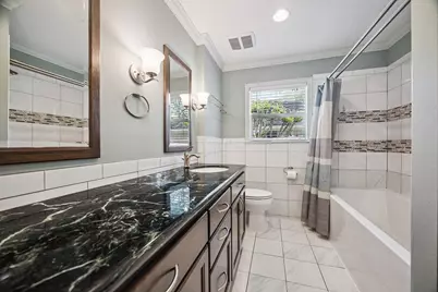 7726 Meadowvale Drive, Houston, TX 77063 - Photo 23