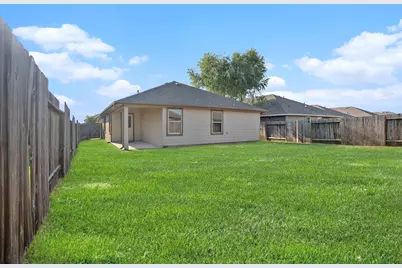 4027 Spurwing Lane, Baytown, TX 77521 - Photo 27