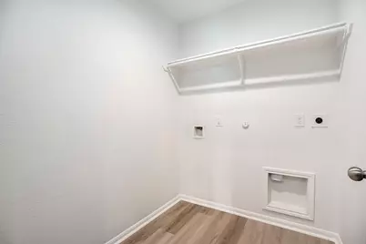 4027 Spurwing Lane, Baytown, TX 77521 - Photo 25