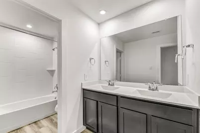 3028 Crown Gate Drive, Houston, TX 77047 - Photo 21