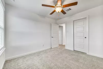3028 Crown Gate Drive, Houston, TX 77047 - Photo 25