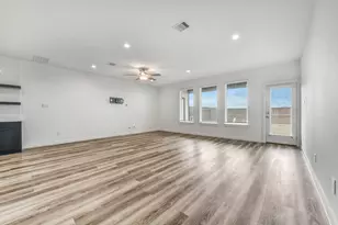 3028 Crown Gate Dr, Houston, TX 77047 - Photo 5