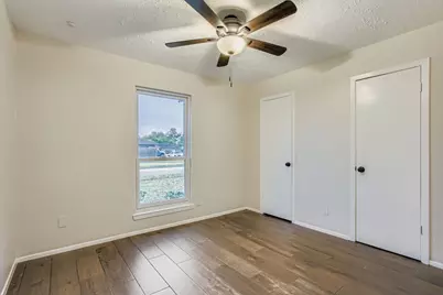 17706 Fife Lane, Webster, TX 77598 - Photo 9