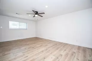 1808 Long Dr, Richmond, TX 77469 - Photo 9