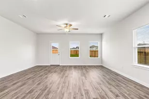 30223 Fledged Wing Dr, Waller, TX 77484 - Photo 11