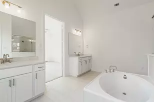 41233 Peacemaker Ln, Magnolia, TX 77354 - Photo 11