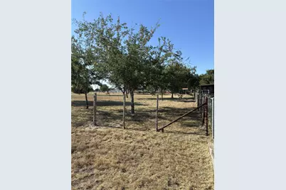 1 Deloris Drive, Harper, TX 78631 - Photo 3