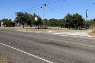 1 Deloris Dr, Harper, TX 78631 - Photo 1
