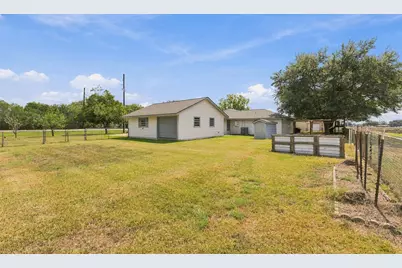 4906 Fm 2977 Road, Richmond, TX 77469 - Photo 39