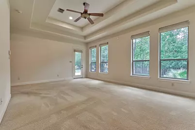 13274 Meadow Creek Lane, Conroe, TX 77302 - Photo 25