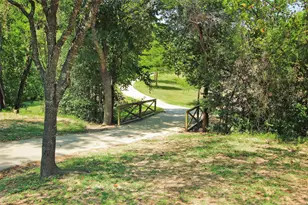 11334 Chevy Chase Dr, Houston, TX 77077 - Photo 45