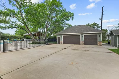 4710 Saddle Drive, Needville, TX 77461 - Photo 35