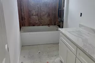 3701 El Lago St, Galveston, TX 77554 - Photo 13